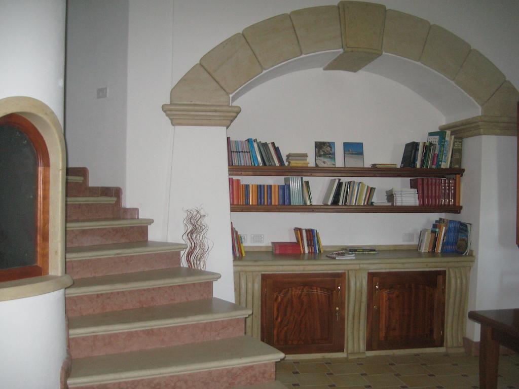 Le Roverelle Ilbono Bagian luar foto