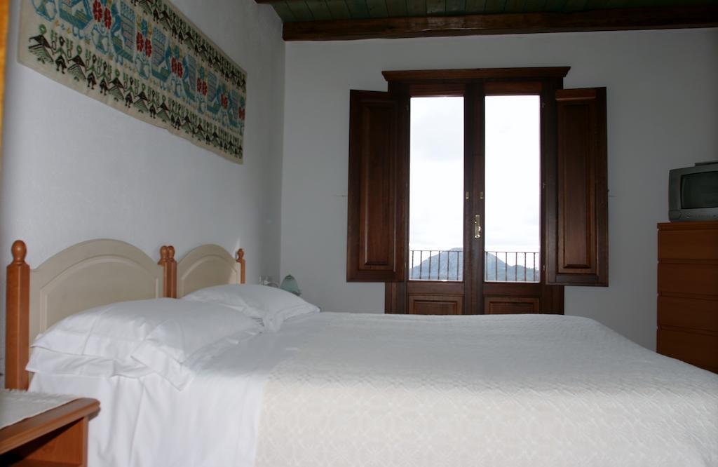 Le Roverelle Ilbono Ruang foto