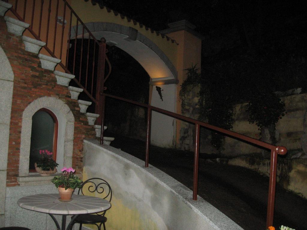 Le Roverelle Ilbono Bagian luar foto