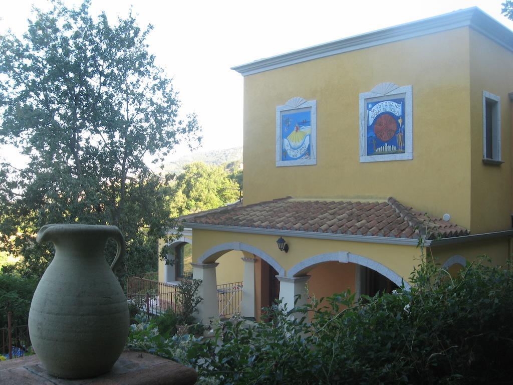 Le Roverelle Ilbono Bagian luar foto